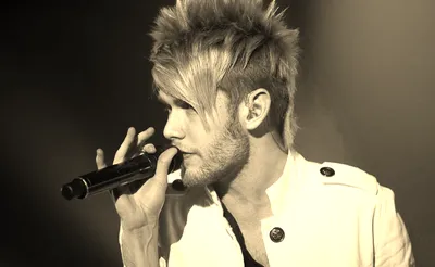 Colton Dixon