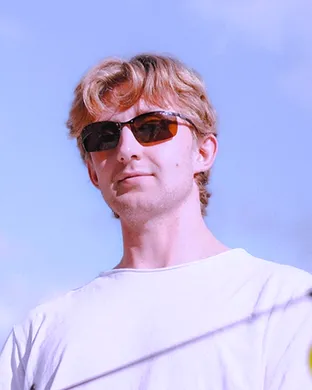 Oskar Med K New York